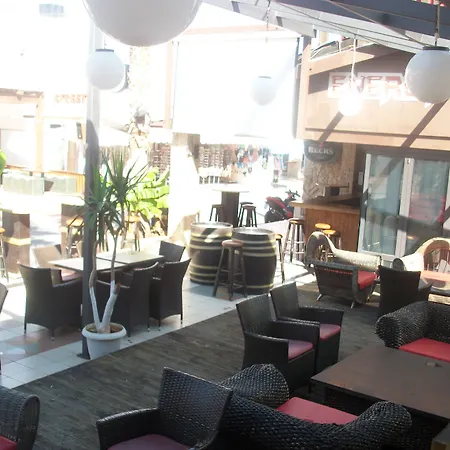 Pelagia Maria Hotel 3*
