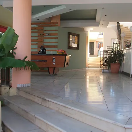 Hotel Pelagia Maria 3*